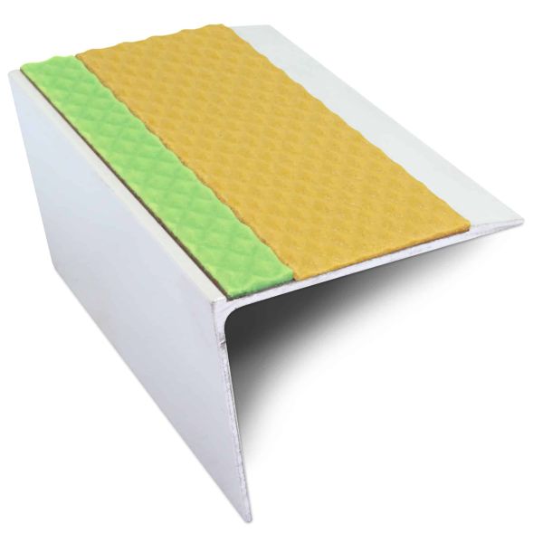 67mm x 55mm Durable Slip-Resistant Silicone Carbide Stair Nosing for Enhanced Safety