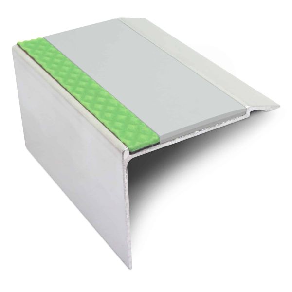 72mm x 55mm DDA Compliant Non Slip Commercial Stair Nosing With PVC Insert