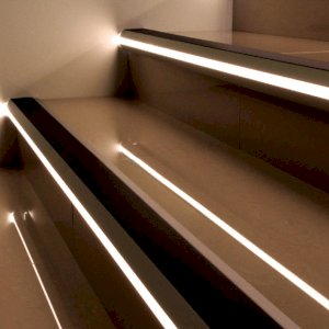 77.5mm x 48.5mm Commercial Anti-Slip Tredsafe Stair Nosing Vision Light   