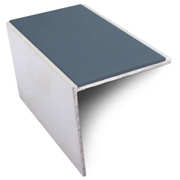 56mm x 55mm DDA Compliant Aluminium Anti Slip Commercial Stair Nosing Edge Trim